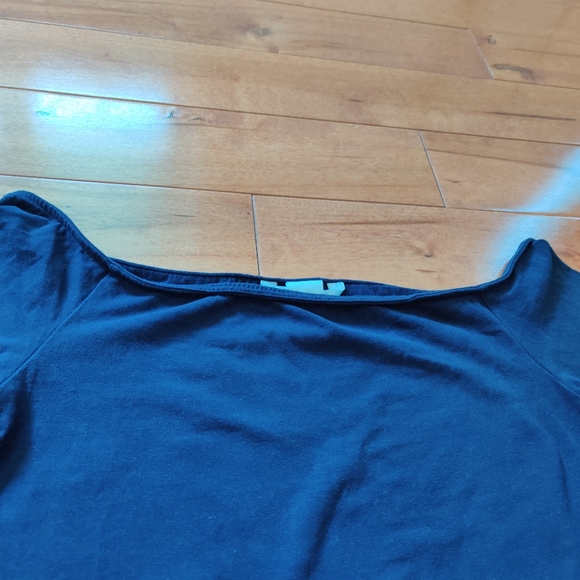 H&M off the shoulder top - Picture 3 of 4